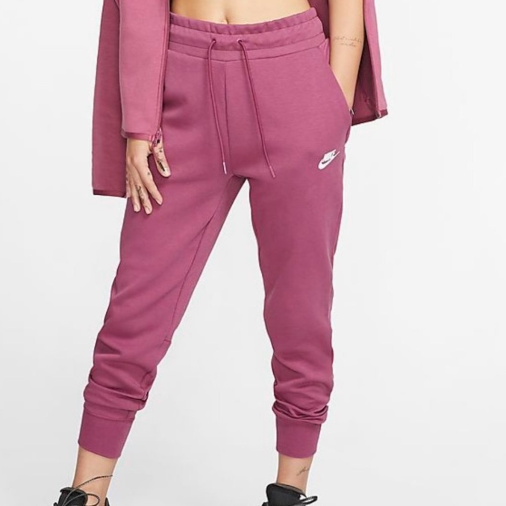 Nike Joggers